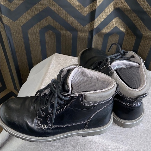 Dark navy blue boots, use but good condition - Picture 3 of 6